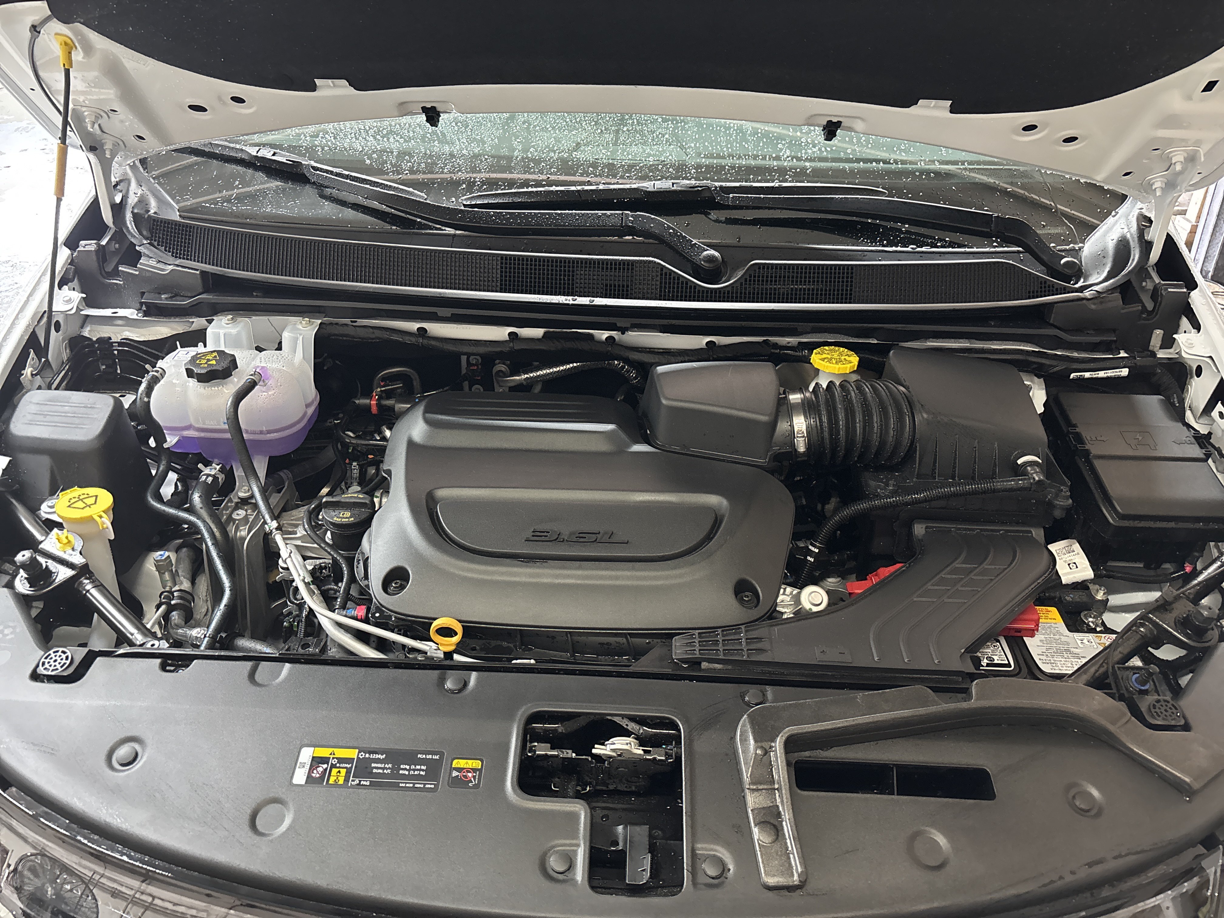 New 2027 Chrysler Pacifica Pinnacle FWD image 15
