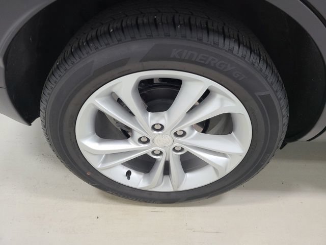 Used 2020 Buick Encore GX Preferred w/ Cold Weather Comfort Package FWD image 36