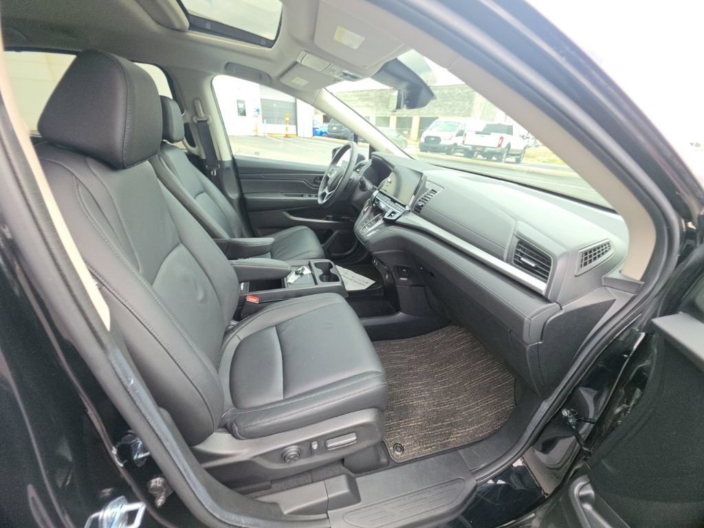 Used 2026 Honda Odyssey EX-L image 31