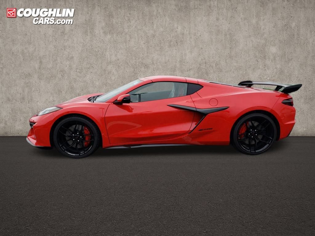 New 2026 Chevrolet Corvette Z06 w/ Stealth Interior Trim Package RWD image 2
