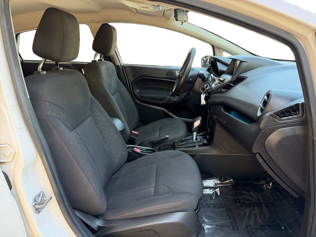 Used 2016 Ford Fiesta SE w/ Equipment Group 201A FWD image 18