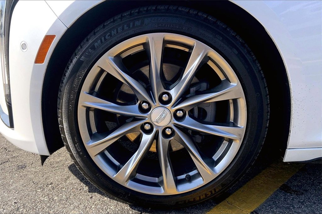 Used 2025 Cadillac CT5 Sport image 12