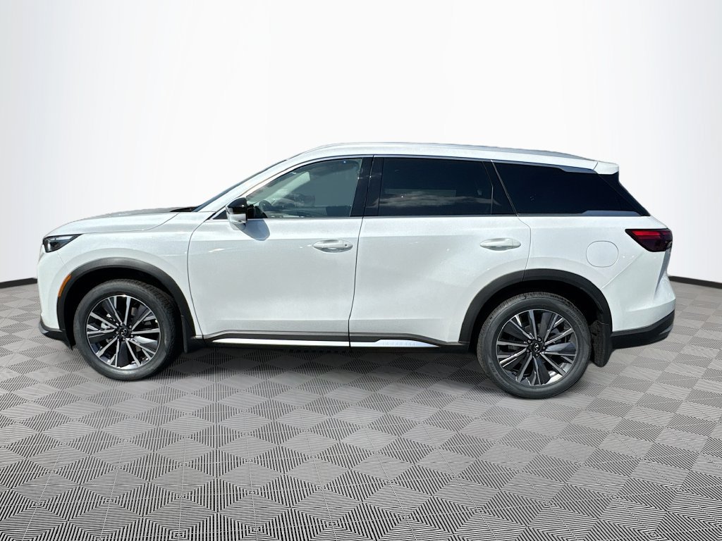 Certified 2026 INFINITI QX60 Luxe w/ Cargo Package FWD image 9