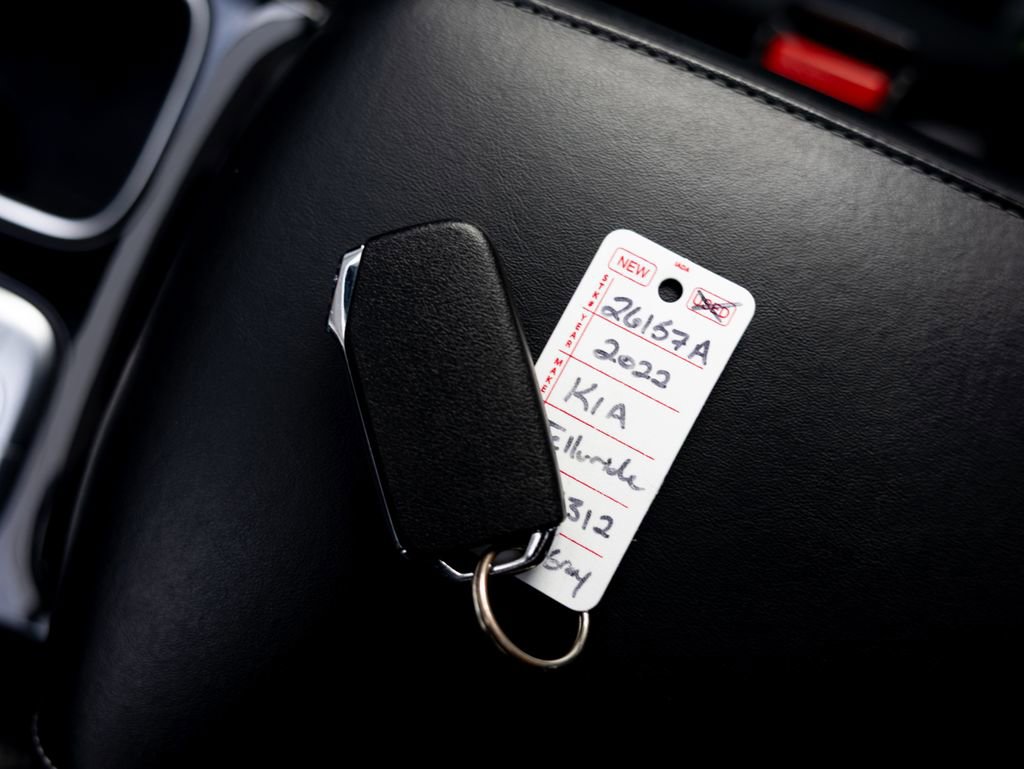 Used 2022 Kia Telluride SX w/ SX Prestige Package image 33