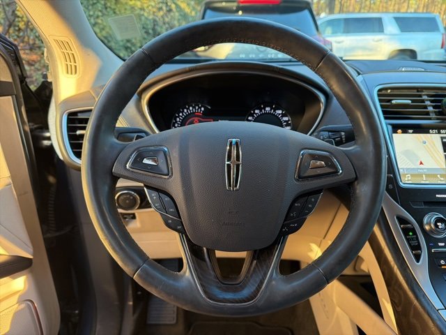 Used 2018 Lincoln MKX Select w/ Select Plus Package image 12