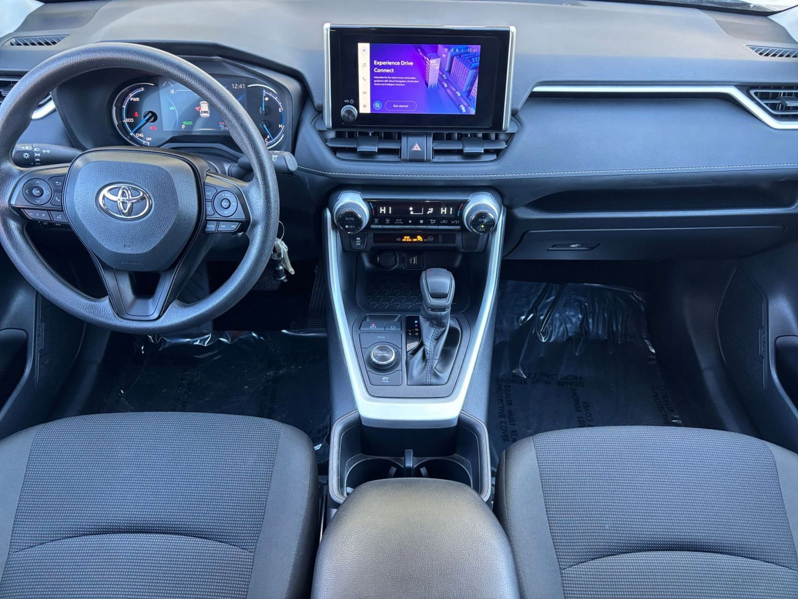 Used 2025 Toyota RAV4 LE image 29