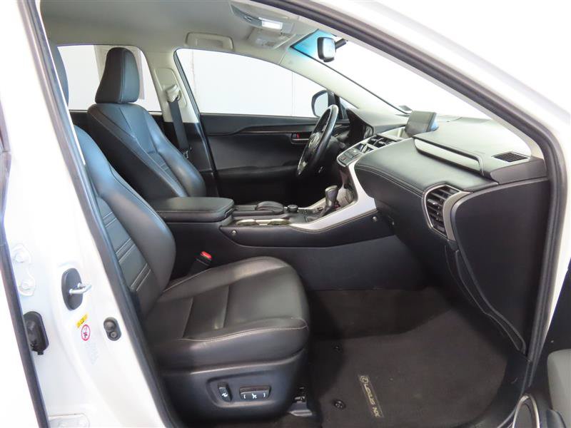 Used 2015 Lexus NX 200t FWD image 34