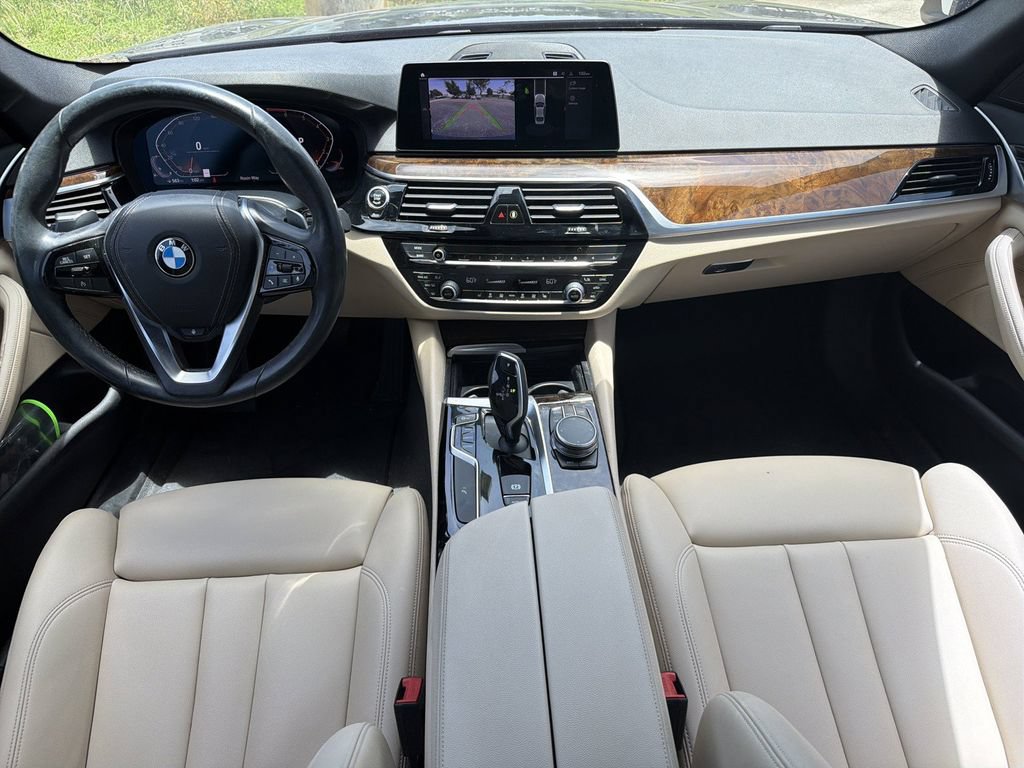 Used 2020 BMW 530i xDrive w/ Convenience Package AWD/4WD image 13