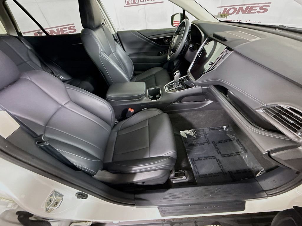 Used 2023 Subaru Outback Limited AWD/4WD image 30