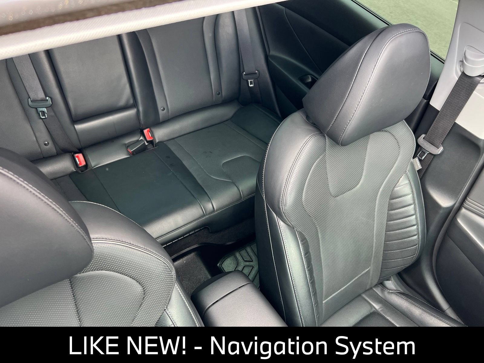 Used 2023 Hyundai Elantra Limited FWD image 11