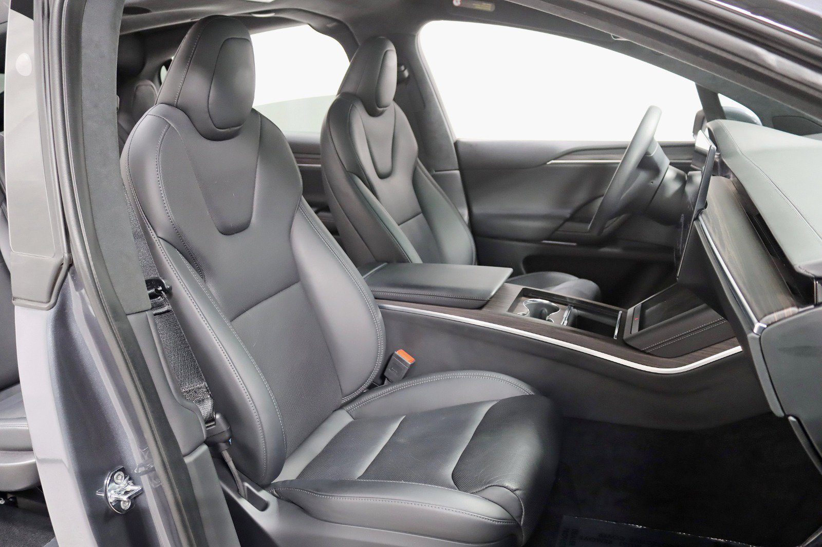 Used 2023 Tesla Model X AWD/4WD image 31