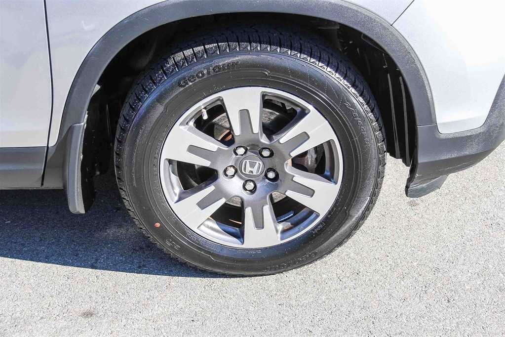 Used 2017 Honda Ridgeline RTL-T image 9