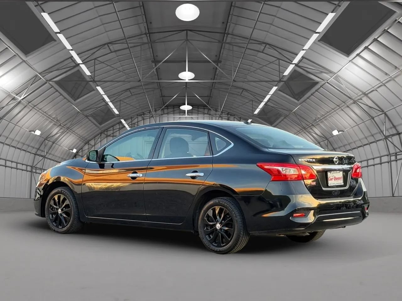 Used 2018 Nissan Sentra SV FWD image 5