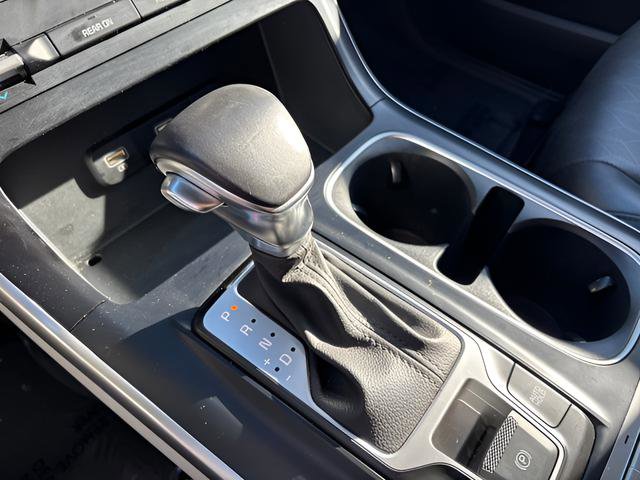 Used 2024 Kia Carnival LX image 22