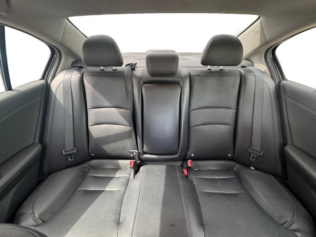 Used 2017 Honda Accord EX-L image 18