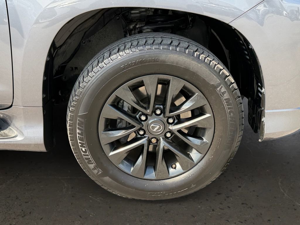 Used 2023 Lexus GX 460 Premium w/ Premium Plus Package AWD/4WD image 28