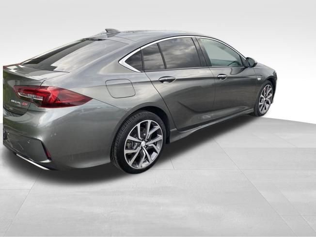 Used 2018 Buick Regal GS w/ Driver Confidence Package #2 image 7