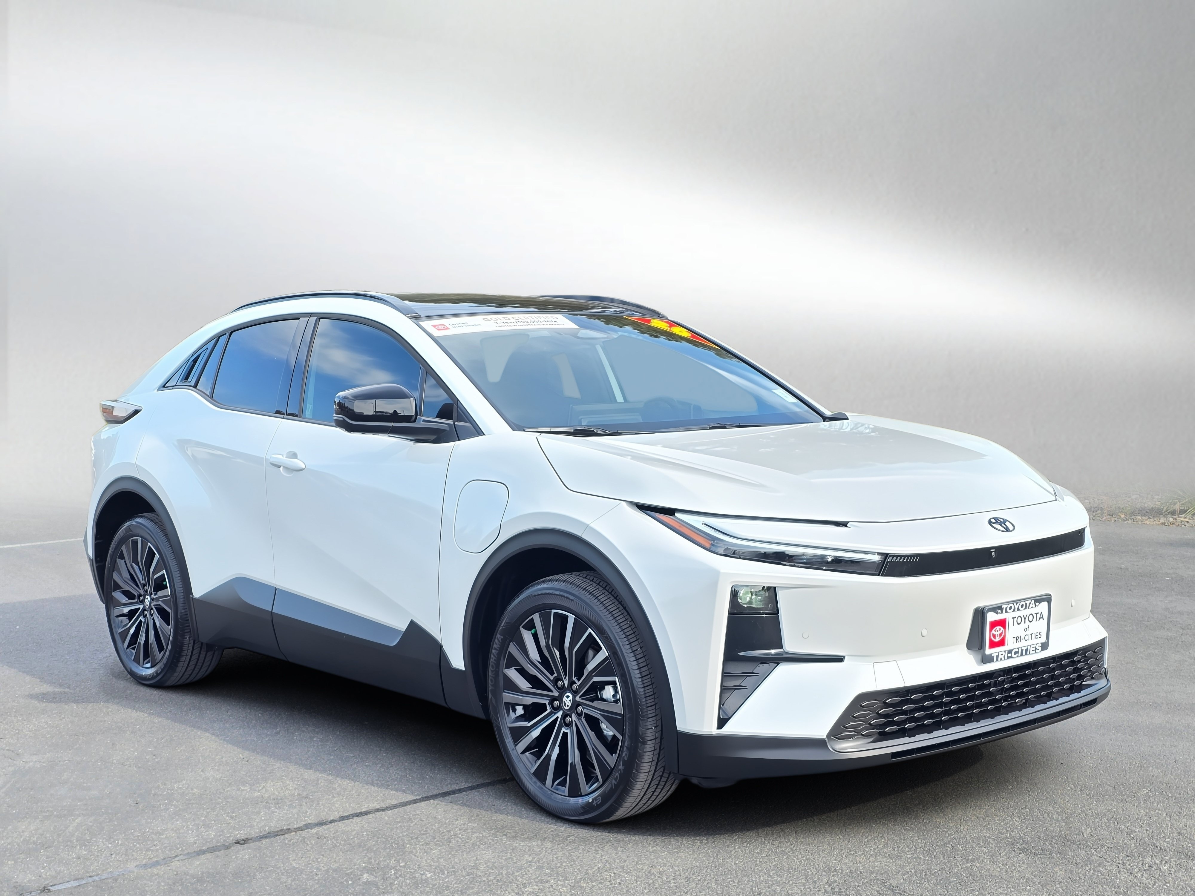 Certified 2026 Toyota C-HR AWD/4WD image 7