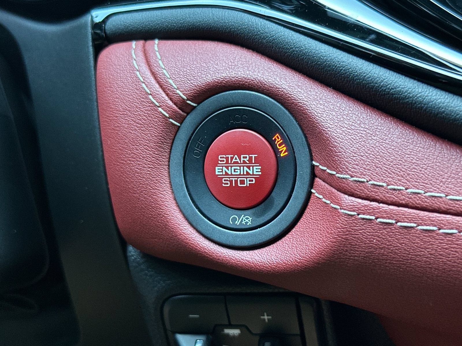 Used 2023 Dodge Durango SRT Hellcat AWD/4WD image 27