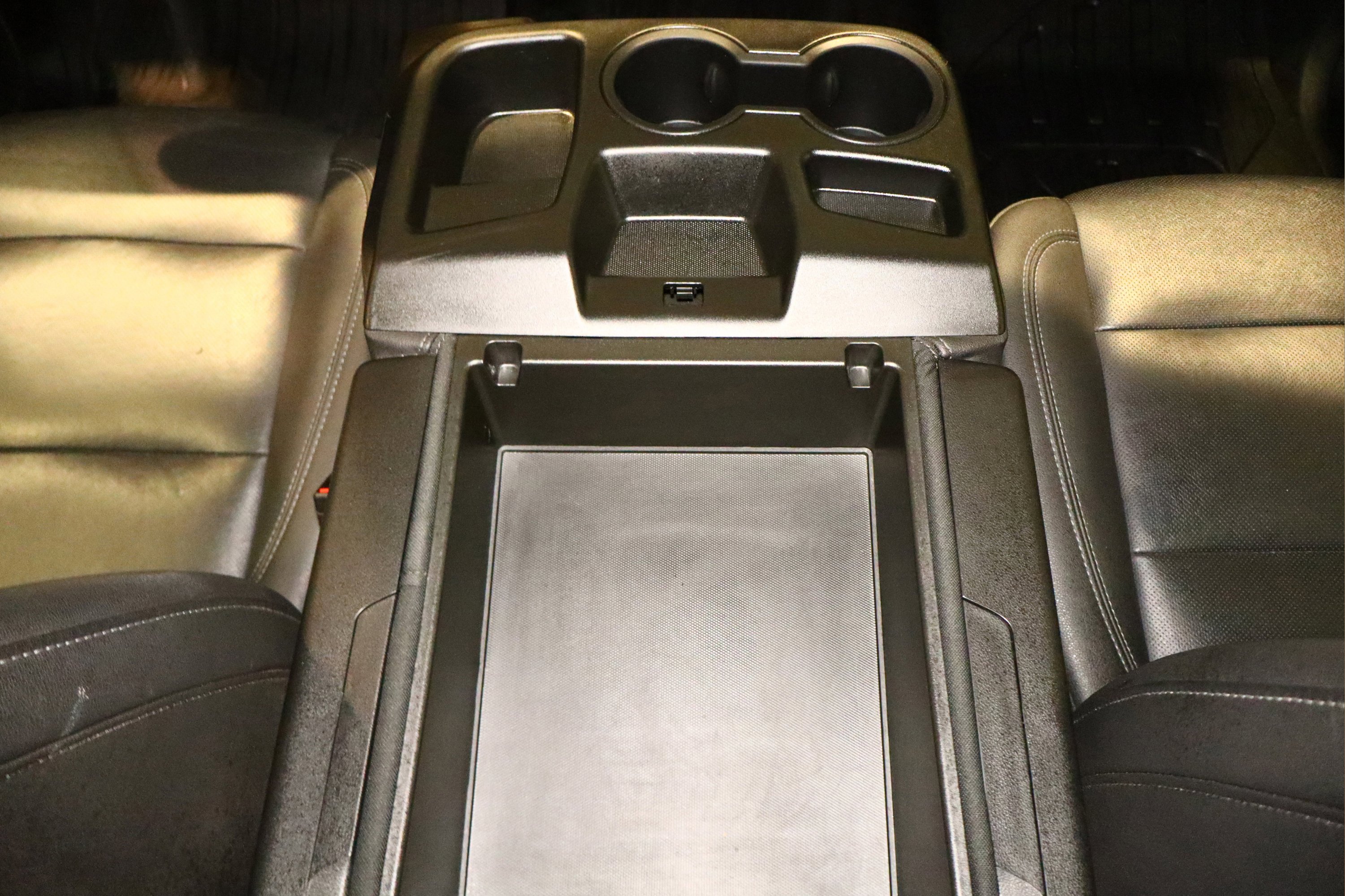 Used 2024 GMC Sierra 1500 SLT image 25