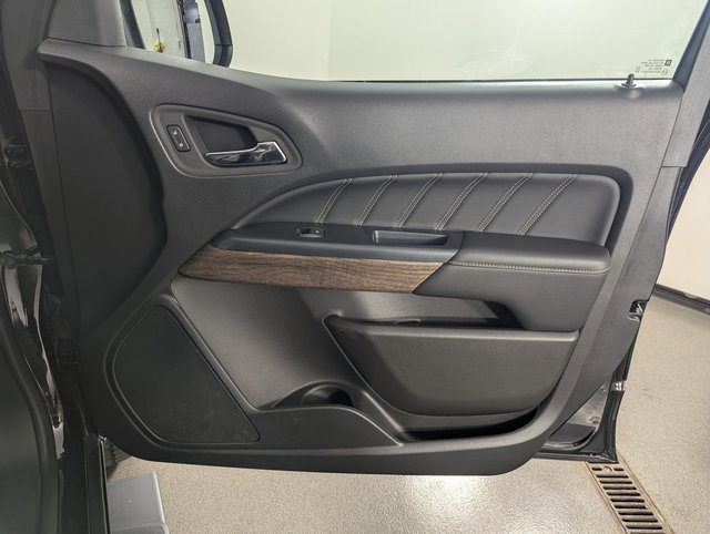 Used 2022 GMC Canyon Denali w/ Denali Black Edition Package image 26