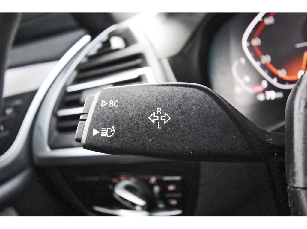 Used 2023 BMW X3 sDrive30i w/ Premium Package image 20