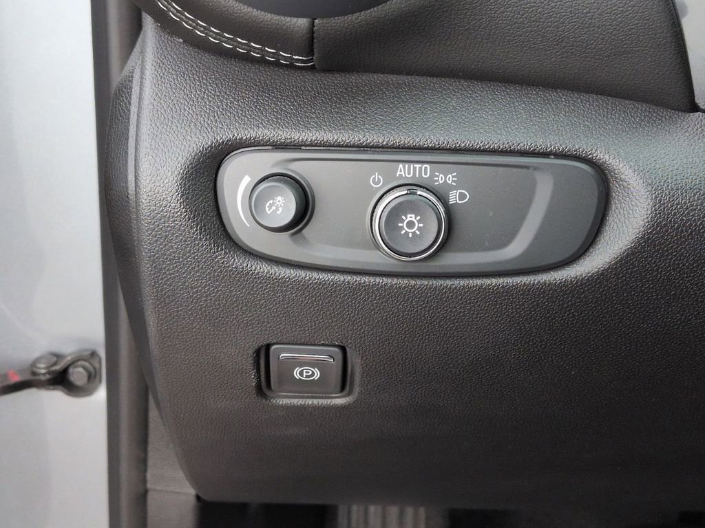 Used 2024 Chevrolet Blazer LT w/ Driver Confidence Package image 31