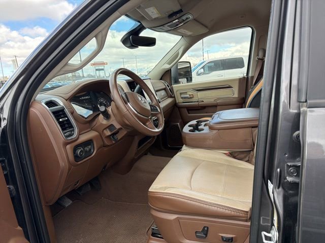 Used 2023 RAM 3500 Laramie image 22