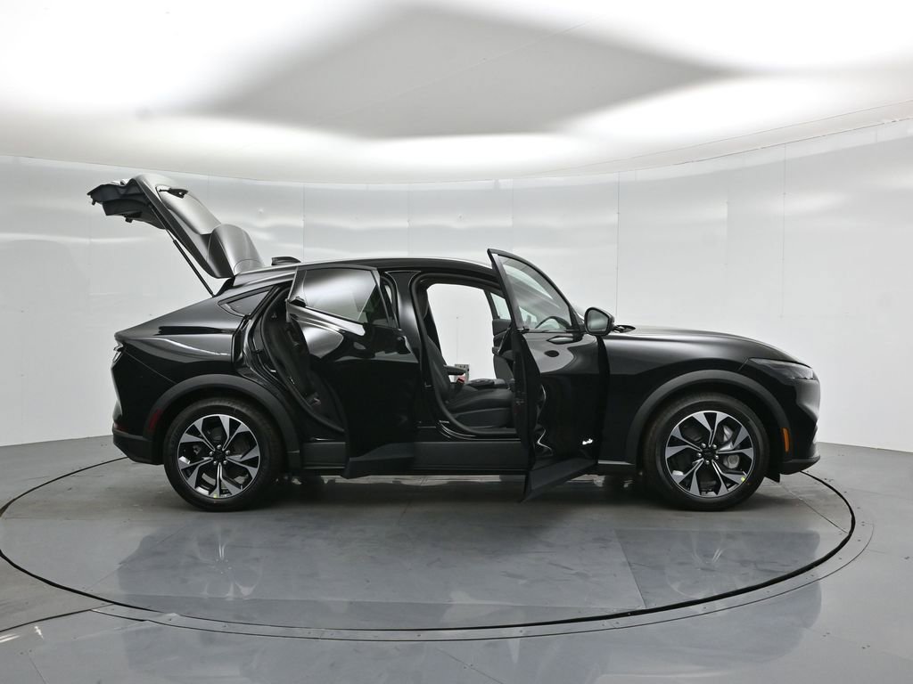 New 2026 Ford Mustang Mach-E Select image 4