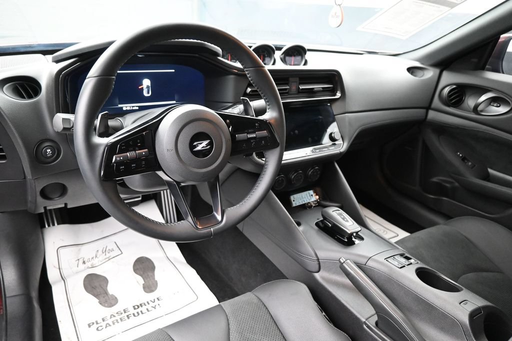 Used 2025 Nissan Z Performance w/ Floor Mat Package RWD image 26