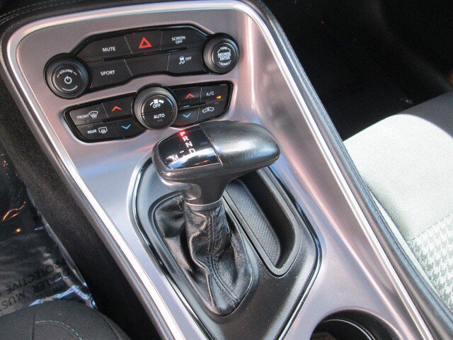 Used 2019 Dodge Challenger SXT w/ Blacktop Package RWD image 13