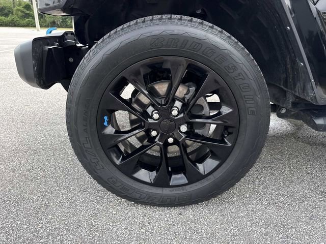 Used 2022 Jeep Wrangler Unlimited Sahara AWD/4WD image 36