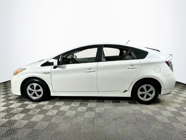 Used 2013 Toyota Prius Two FWD image 6