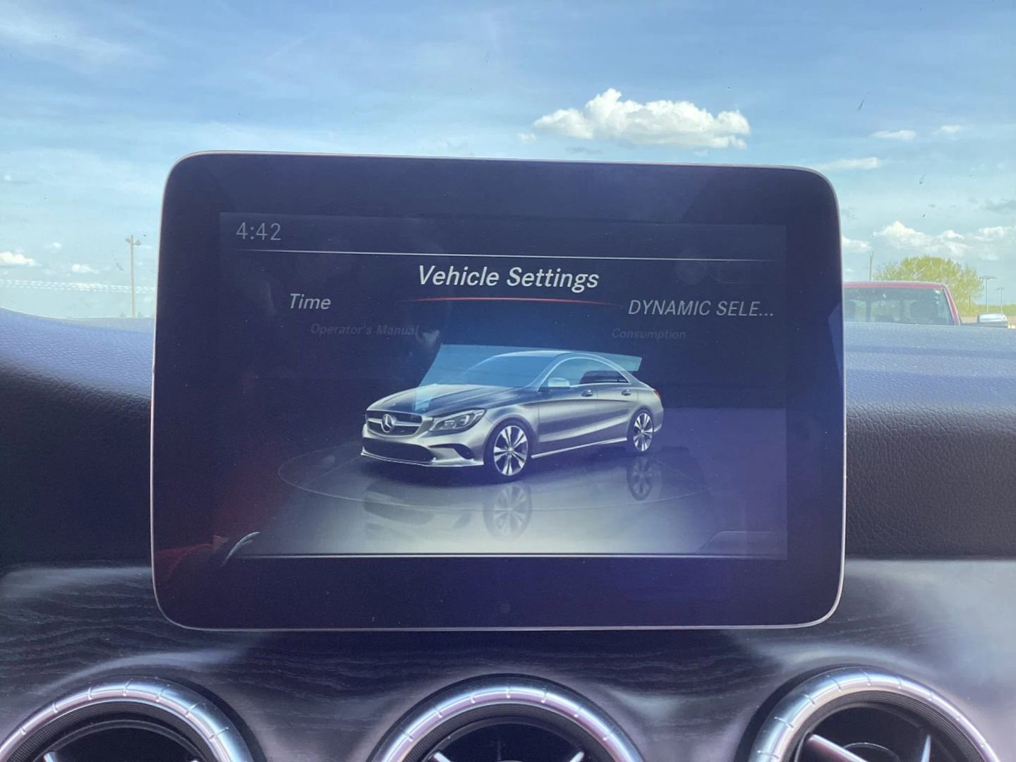 Used 2017 Mercedes-Benz CLA 250 4MATIC image 31