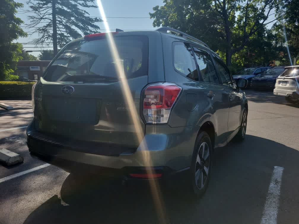 Used 2017 Subaru Forester 2.5i w/ Alloy Wheel Package AWD/4WD image 3