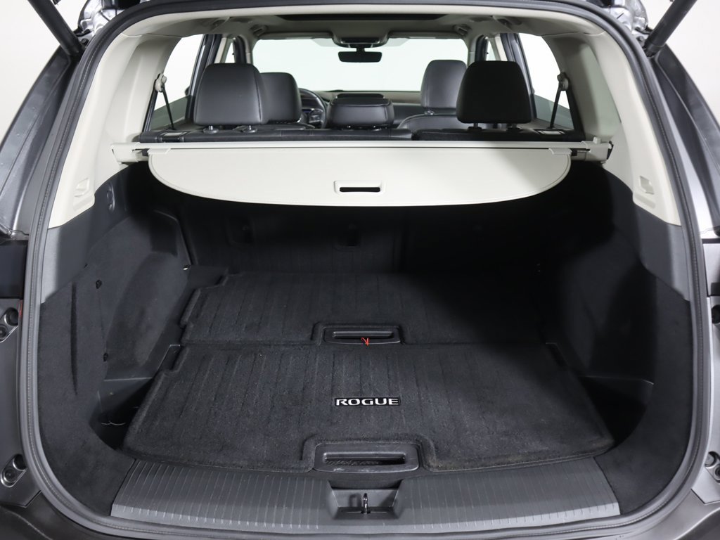Used 2023 Nissan Rogue SL w/ SL Premium Package image 21