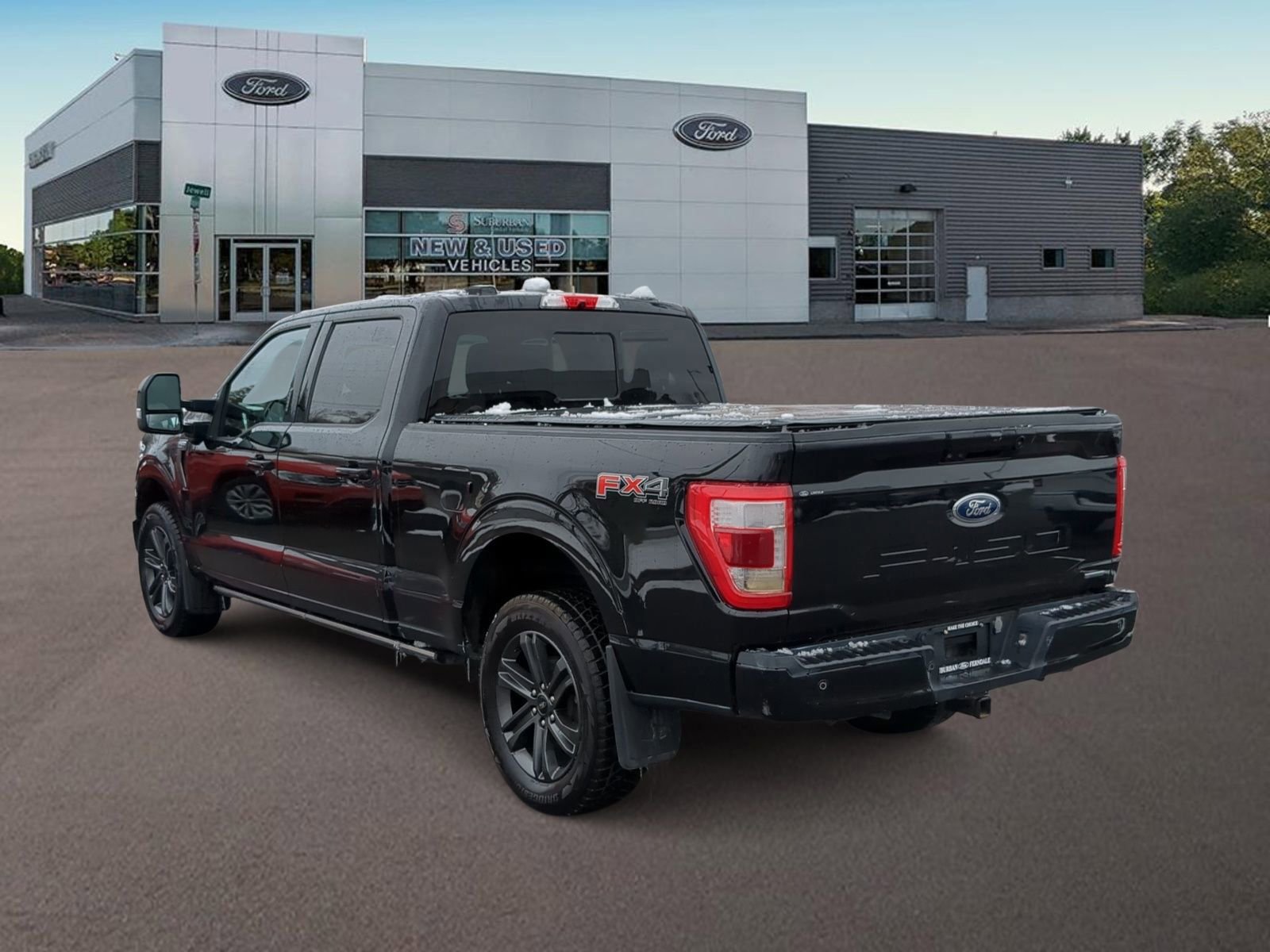 Used 2023 Ford F150 Lariat w/ Equipment Group 502A High image 8