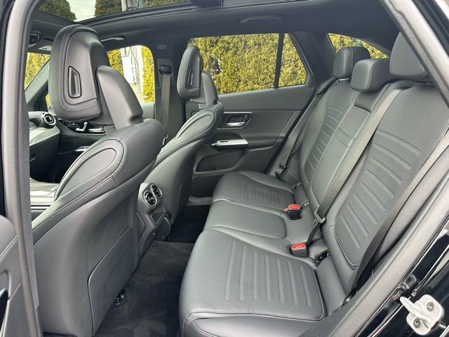 Certified 2025 Mercedes-Benz GLC 300 4MATIC image 20