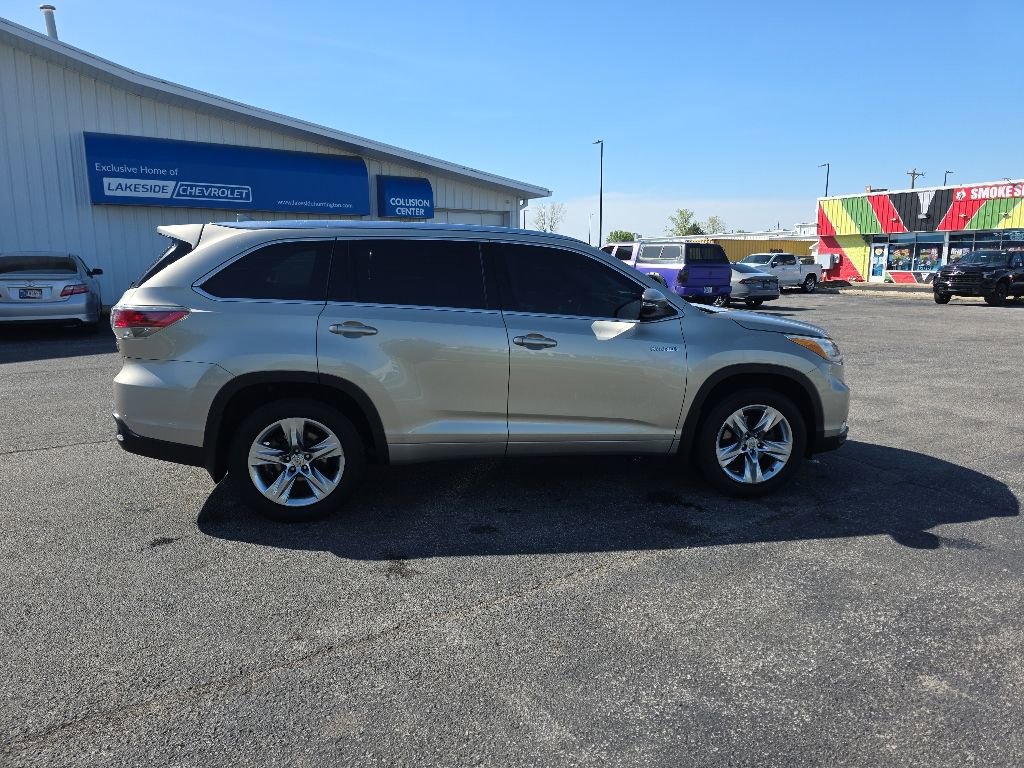 Used 2014 Toyota Highlander Limited Platinum AWD/4WD image 6