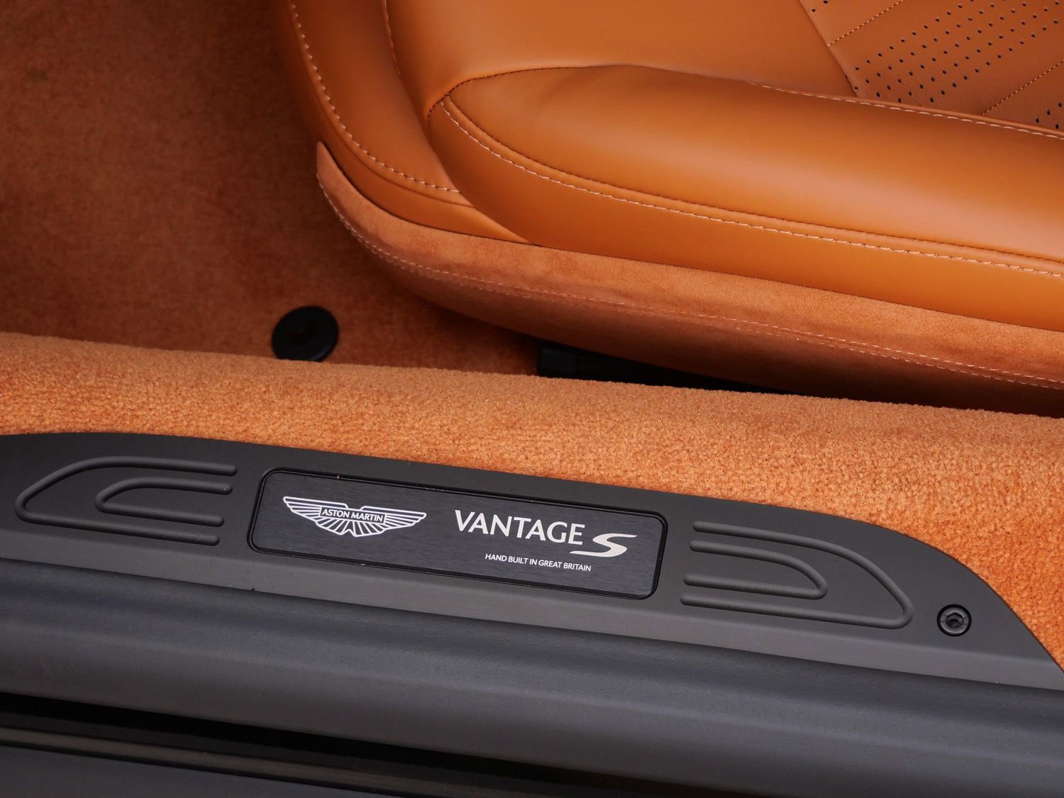 New 2026 Aston Martin V8 Vantage S RWD image 21