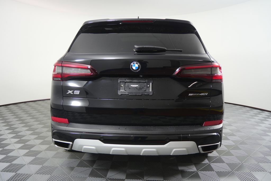 Used 2022 BMW X5 sDrive40i w/ Premium Package image 4