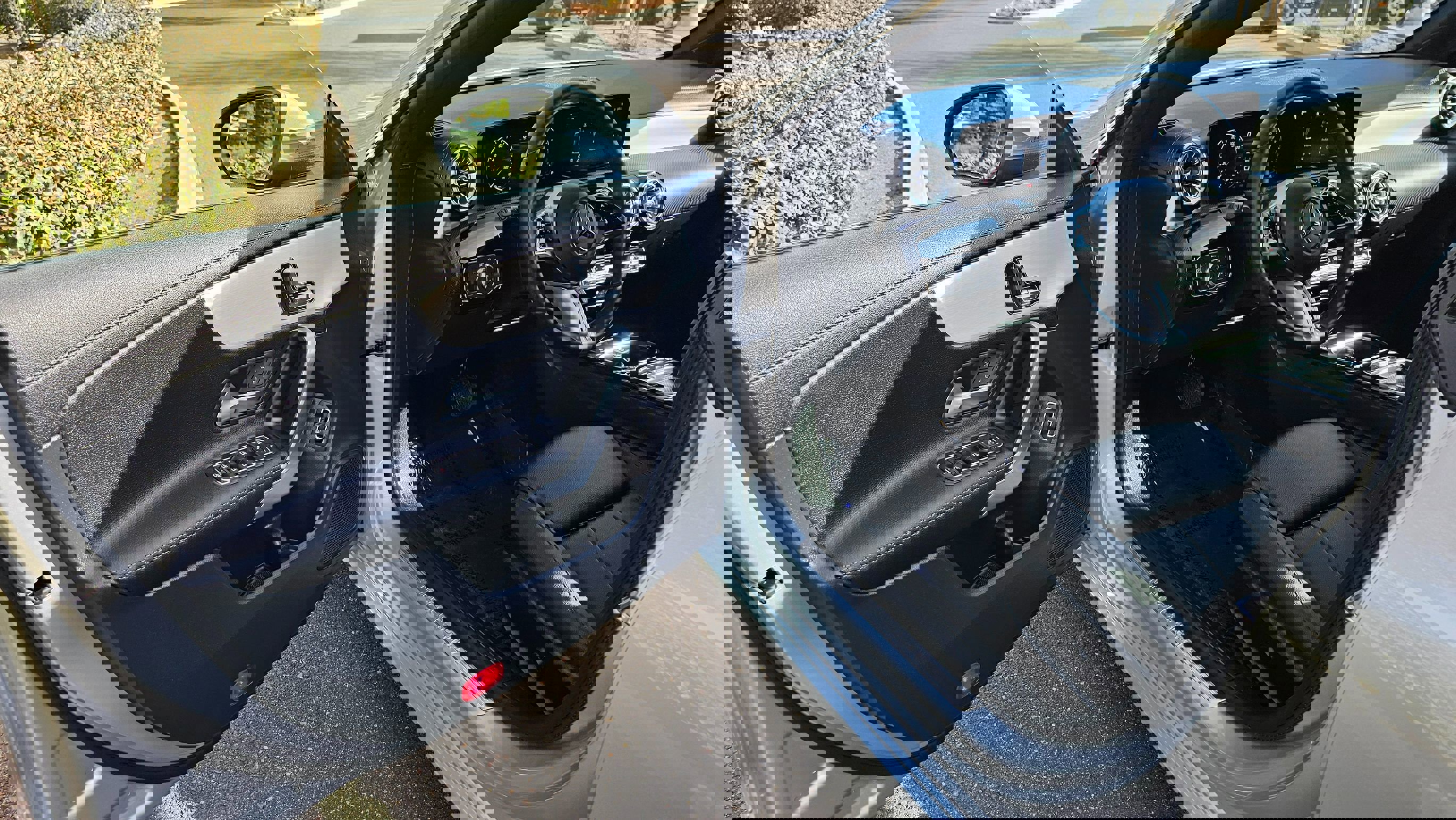 Used 2025 Mercedes-Benz CLA 250 4MATIC image 12