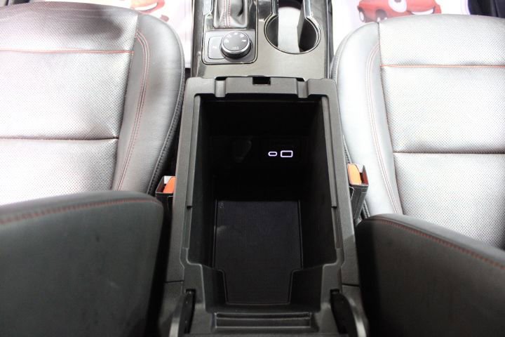 Used 2019 Chevrolet Blazer RS w/ LPO, Floor Liner Package image 33