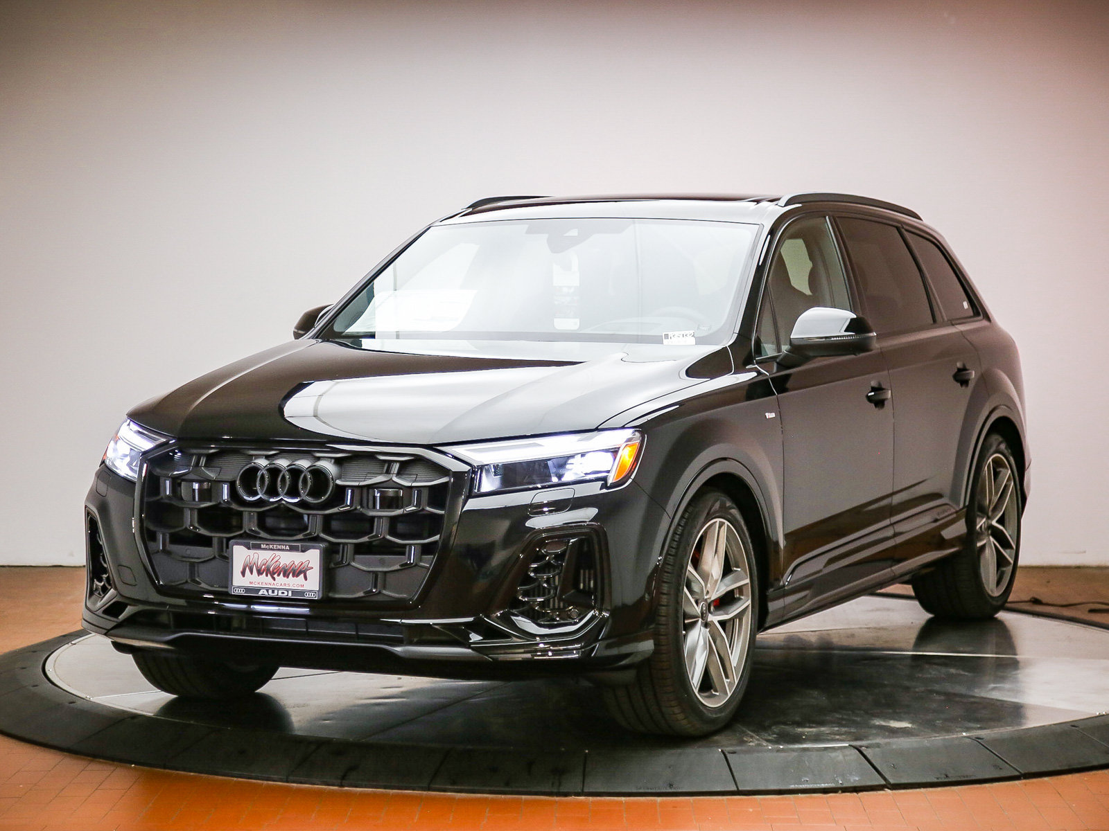 New 2026 Audi Q7 3.0T Prestige AWD/4WD image 1