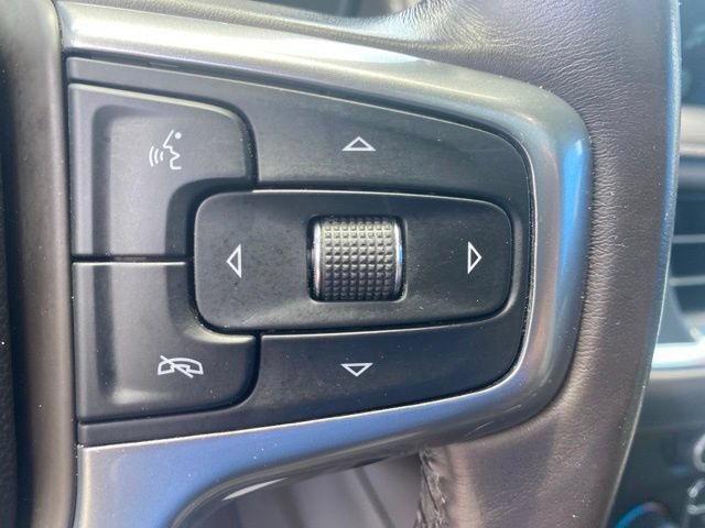 Used 2022 Chevrolet Suburban LT w/ Luxury Package AWD/4WD image 19