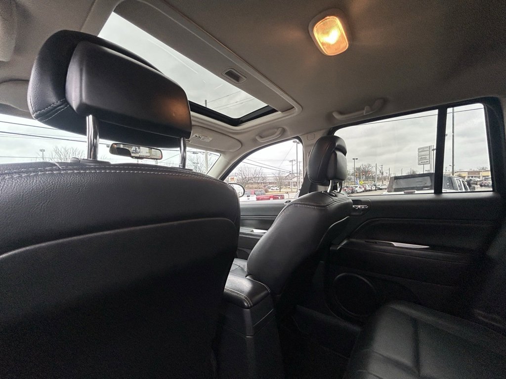 Used 2014 Jeep Compass Latitude image 26