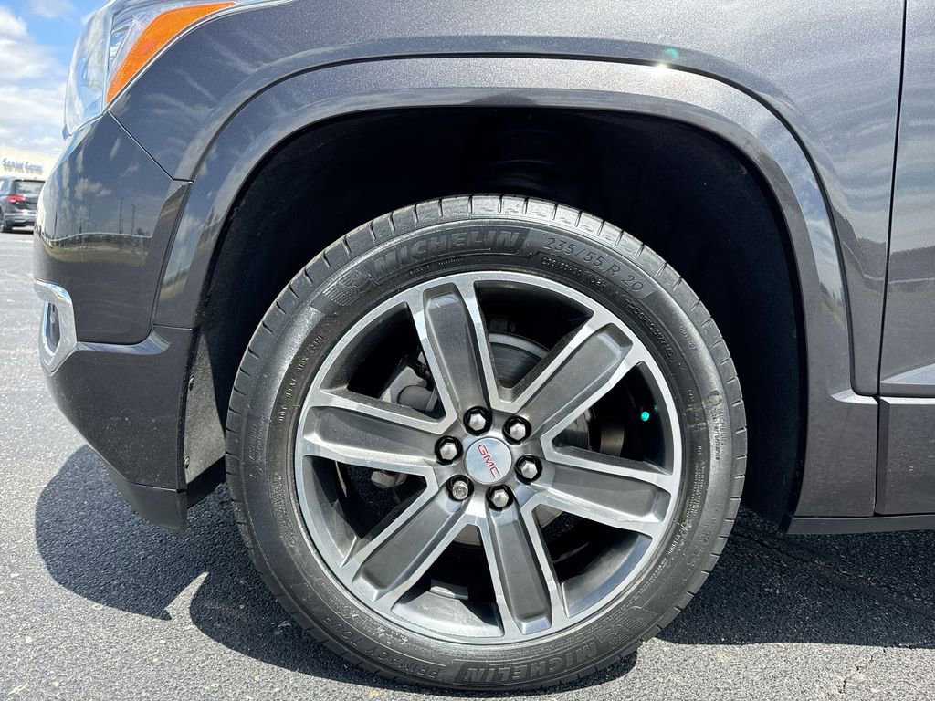 Used 2019 GMC Acadia Denali w/ LPO, Cargo Package FWD image 10