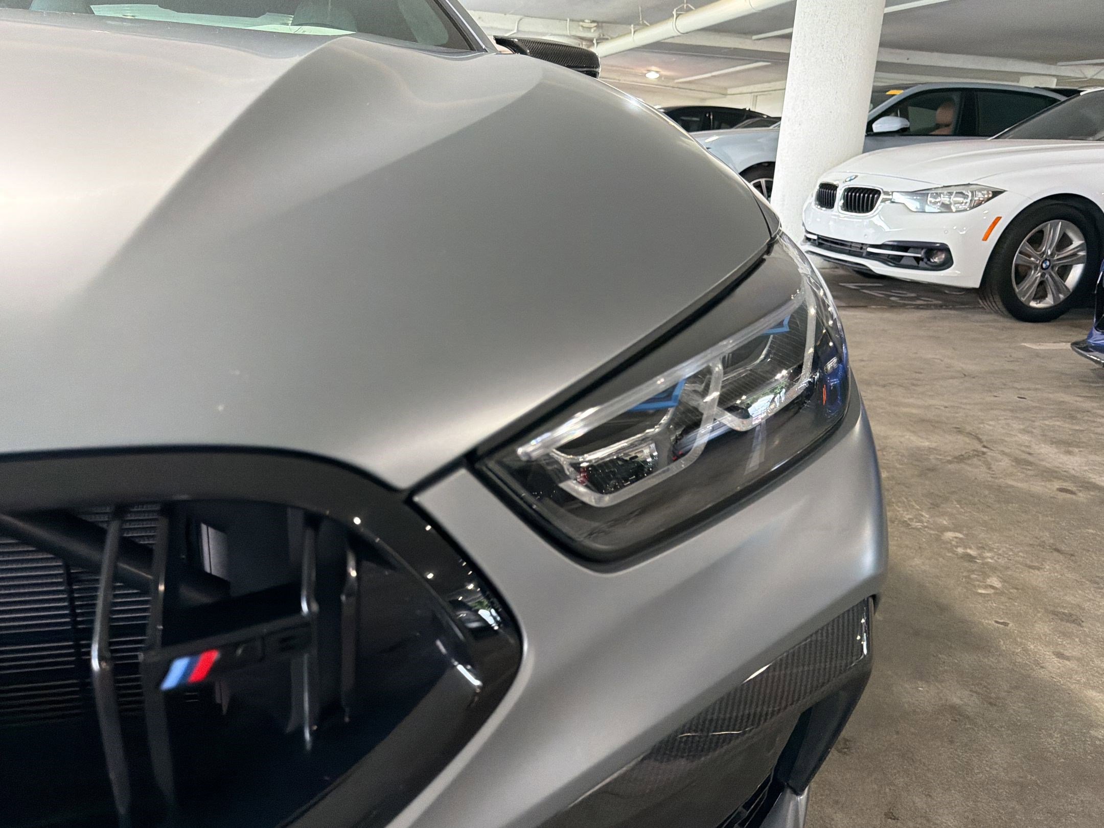 Used 2025 BMW M8 Competition w/ M Carbon Exterior Package AWD/4WD image 9