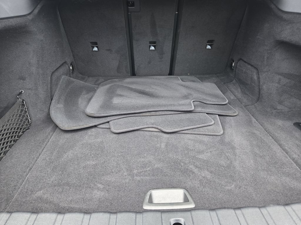 Certified 2025 BMW i4 xDrive40i AWD/4WD image 34