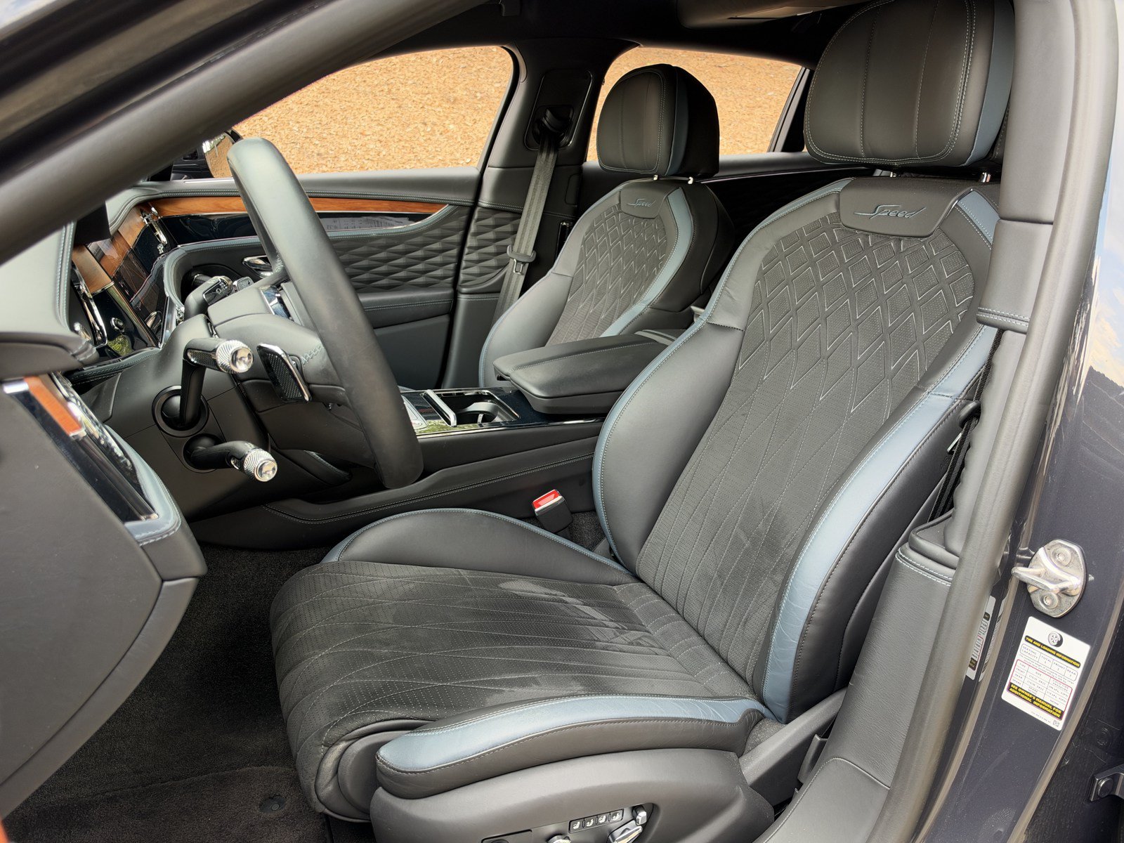 Certified 2023 Bentley Flying Spur W12 AWD/4WD image 17